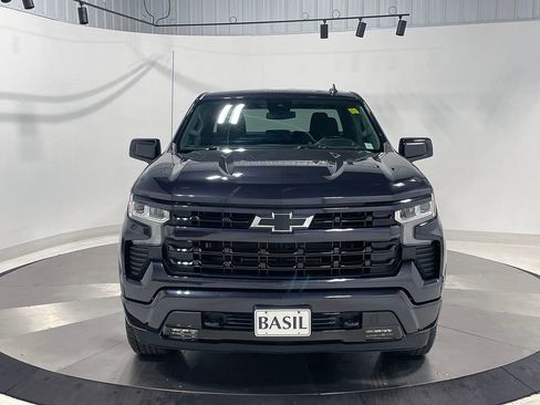 Used 2022 Chevrolet Silverado 1500 RST AWD/4WD image 9