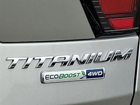 Certified 2017 Ford Escape Titanium AWD/4WD image 30