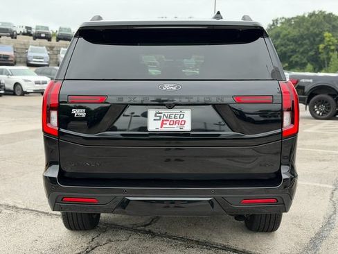 Used 2025 Ford Expedition Max Platinum w/ Stealth Performance Package AWD/4WD image 6
