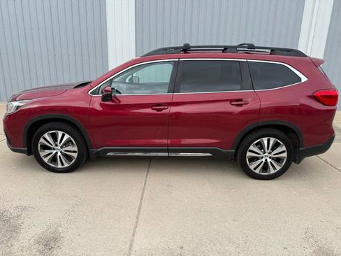 Used 2019 Subaru Ascent Limited w/ Popular Package #3 AWD/4WD image 1