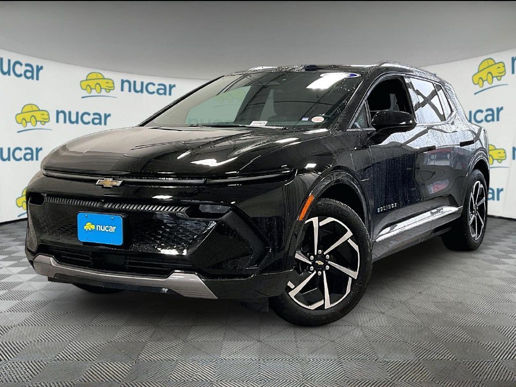 Used 2024 Chevrolet Equinox EV LT w/ Active Safety Package 3 FWD image 3