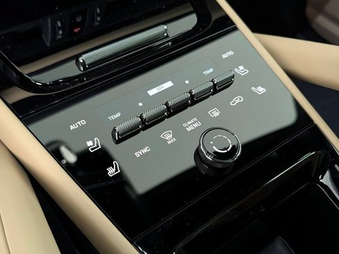 New 2026 Porsche Cayenne AWD/4WD image 34