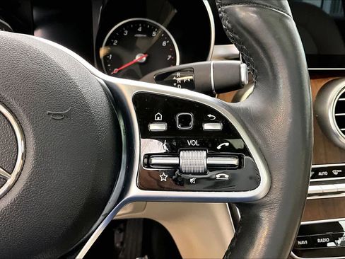 Used 2020 Mercedes-Benz C 300 Sedan image 23