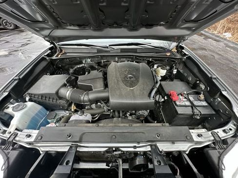Used 2023 Toyota Tacoma SR image 19
