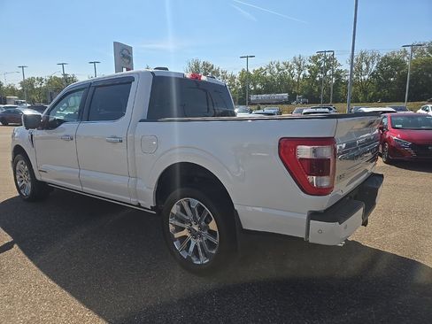 Used 2022 Ford F150 Limited image 5