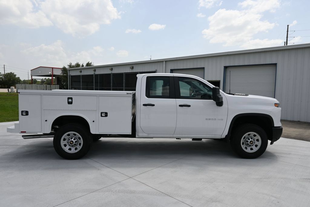 New 2025 Chevrolet Silverado 2500 W/T RWD image 8