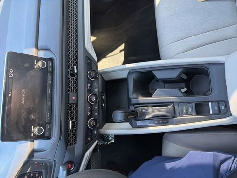 Used 2025 Honda Accord SE image 19
