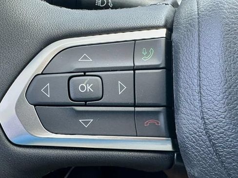 New 2026 Jeep Compass Latitude AWD/4WD image 24