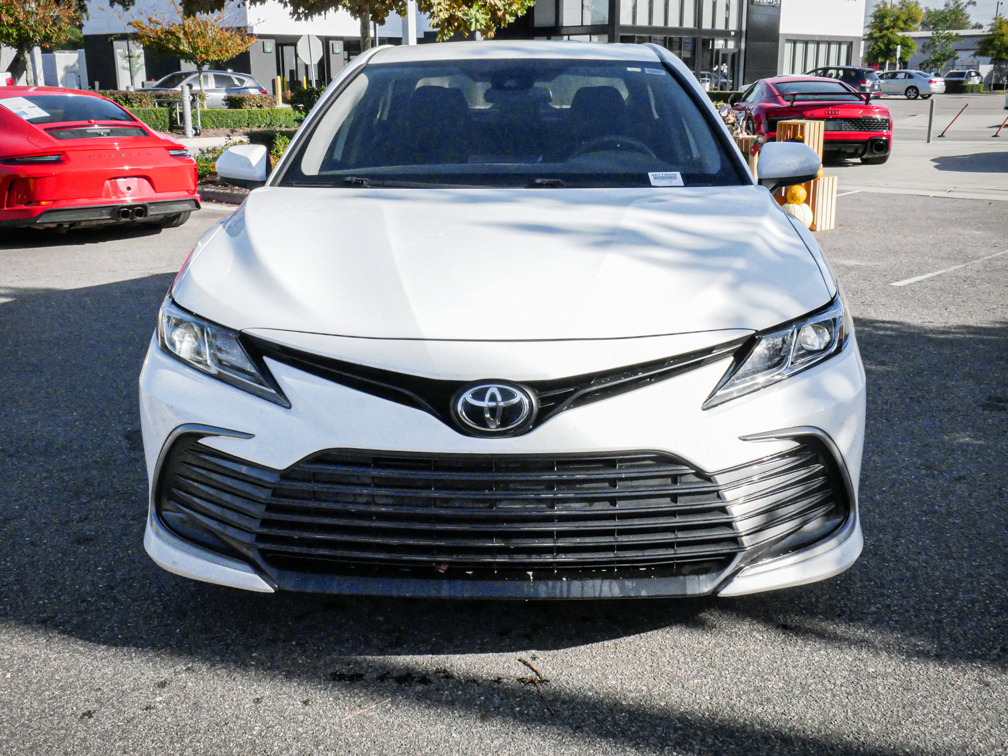 Used 2022 Toyota Camry LE FWD image 3