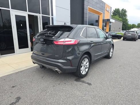 Used 2021 Ford Edge Titanium w/ Class II Trailer Tow Package AWD/4WD image 6