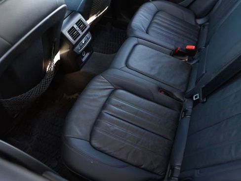 Used 2018 Audi Q5 2.0T Premium Plus w/ Premium Plus Package image 10