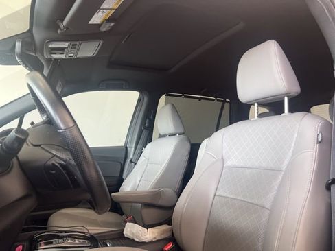 Used 2019 Honda Passport Elite image 13