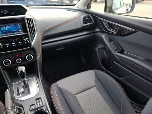 Used 2023 Subaru Crosstrek 2.0i Premium image 16