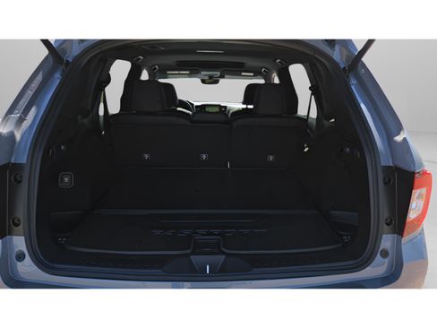 Used 2025 Honda Passport TrailSport image 18
