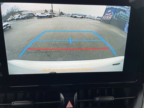 Used 2023 Toyota Corolla SE w/ SE Package image 20