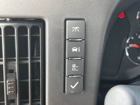 New 2025 GMC Savana 2500 Extended w/ Driver Convenience Package image 19