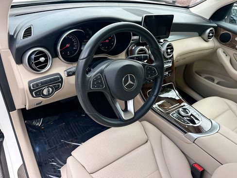 Used 2018 Mercedes-Benz GLC 300 image 9