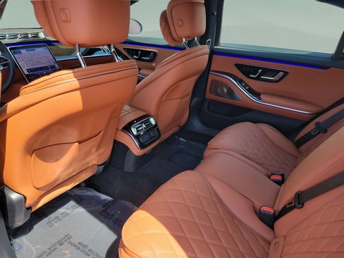 New 2026 Mercedes-Benz S 580 4MATIC Sedan image 10