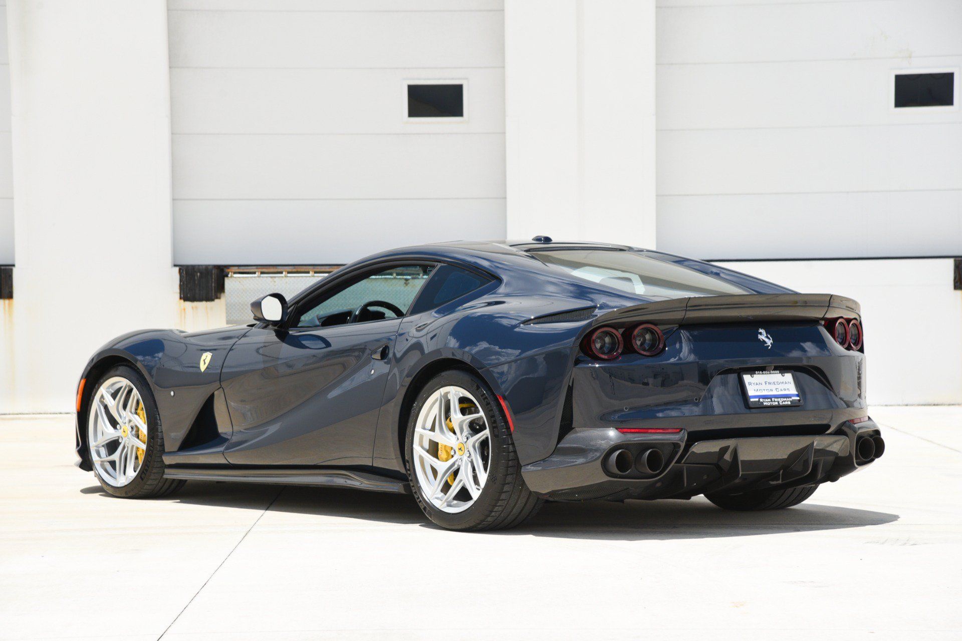 Used 2020 Ferrari 812 Superfast RWD image 14
