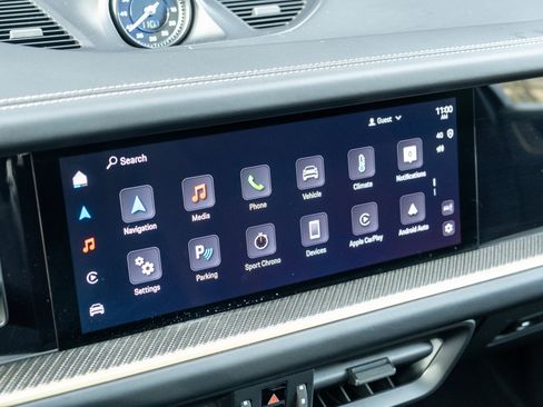 Certified 2025 Porsche Cayenne S image 23