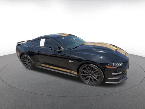 Used 2022 Ford Mustang GT Premium w/ GT Performance Package RWD image 2