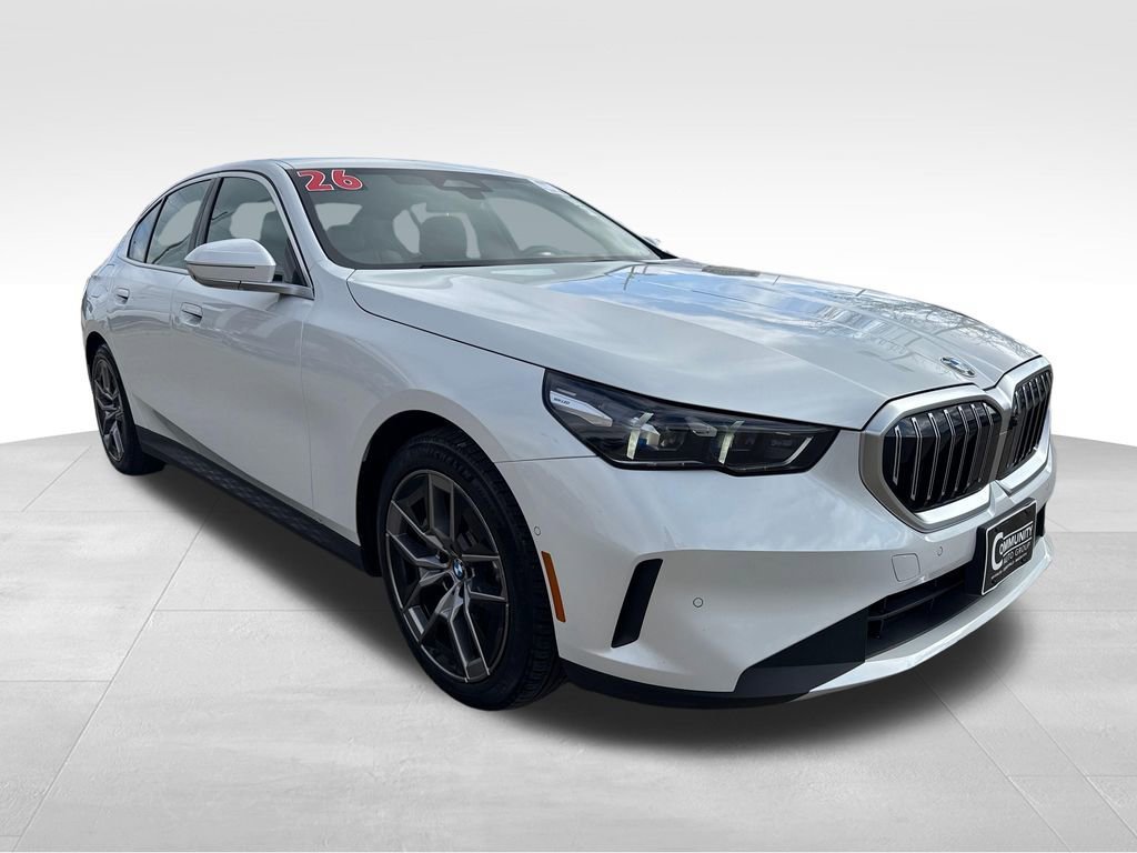Used 2026 BMW 530i xDrive AWD/4WD image 9