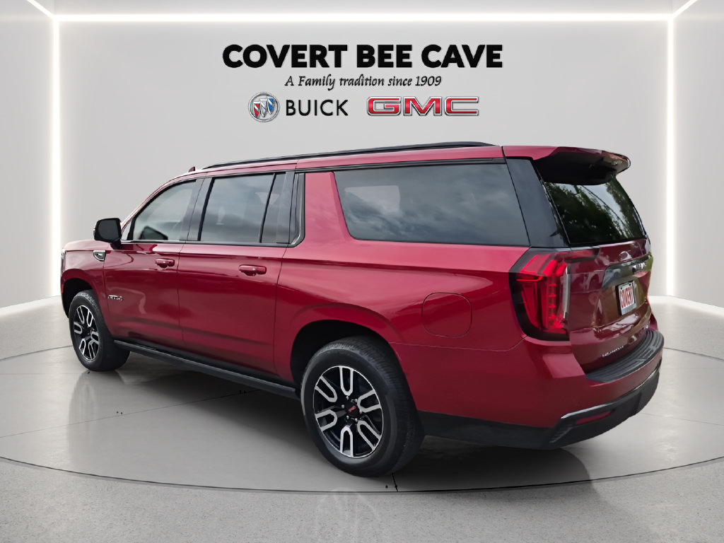 Used 2021 GMC Yukon XL AT4 w/ AT4 Premium Plus Package AWD/4WD image 7