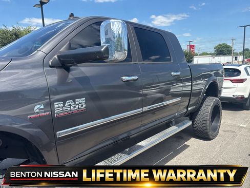 Used 2014 RAM 2500 Laramie w/ Cold Weather Group AWD/4WD image 4