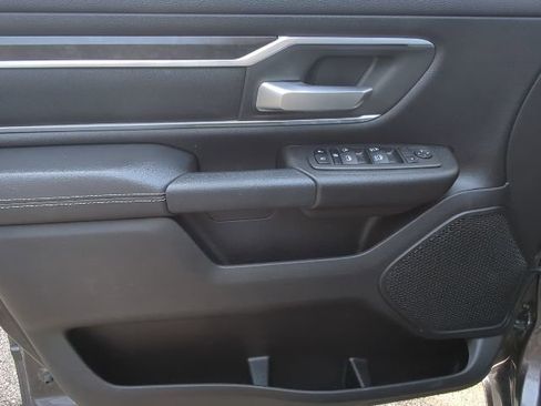 Used 2023 RAM 1500 Big Horn image 25