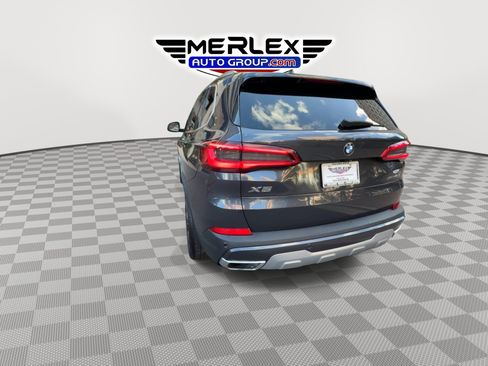 Used 2019 BMW X5 xDrive40i w/ Convenience Package AWD/4WD image 6