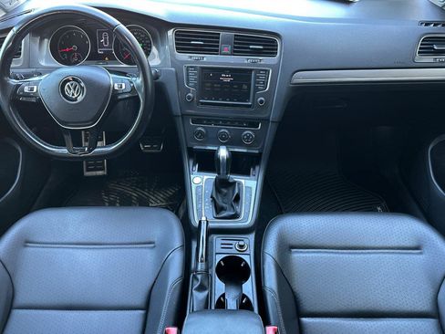 Used 2017 Volkswagen Golf Alltrack AWD/4WD image 13