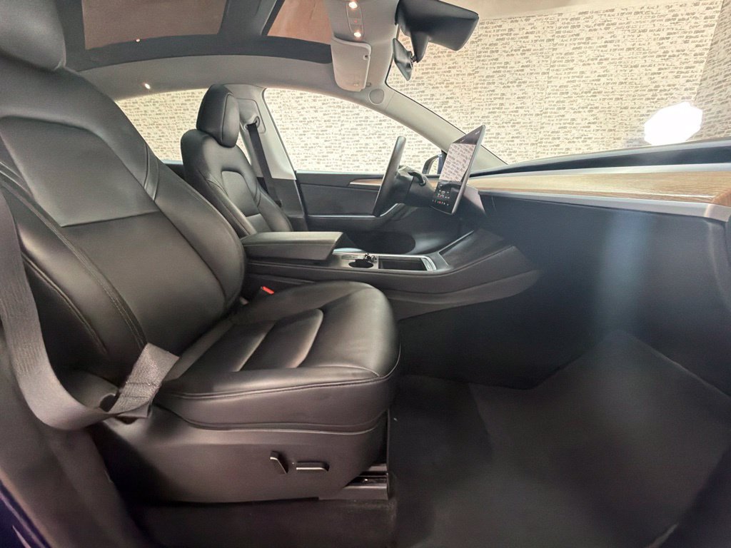 Used 2023 Tesla Model Y Long Range AWD/4WD image 12