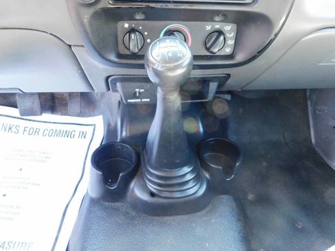 Used 2004 Ford Ranger XL image 15