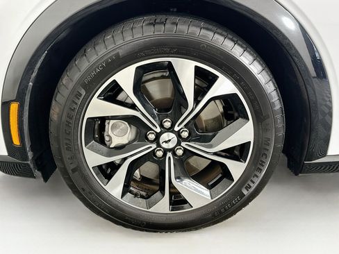Used 2022 Ford Mustang Mach-E Premium RWD image 11