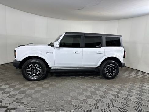 Used 2023 Ford Bronco Outer Banks image 6