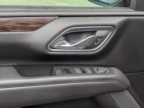 Used 2023 Chevrolet Tahoe Z71 w/ Luxury Package image 12