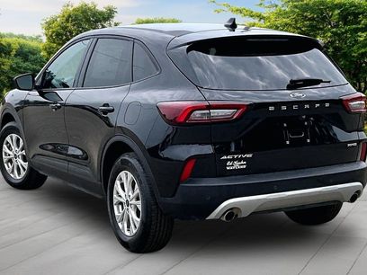 New 2026 Ford Escape Active w/ Active Premium Tech Pack