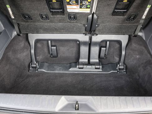 Certified 2024 Toyota Sienna LE image 25