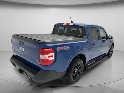 Used 2024 Ford Maverick Lariat w/ FX4 Off-Road Package AWD/4WD image 3