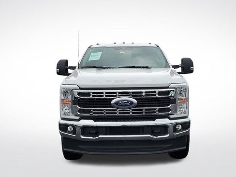 New 2026 Ford F350 XL w/ XL Chrome Package AWD/4WD image 4