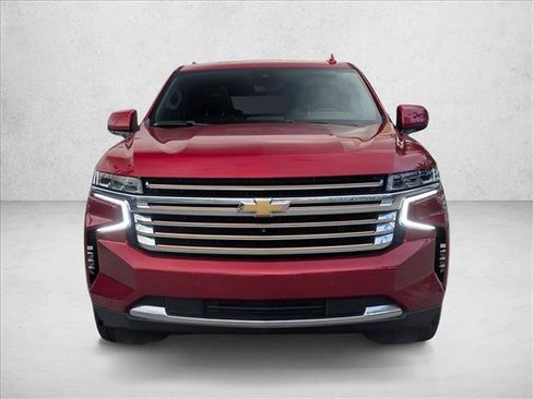 Used 2023 Chevrolet Tahoe High Country RWD image 2