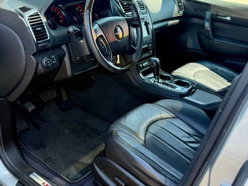 Used 2012 GMC Acadia Denali image 13