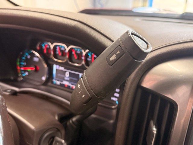 Used 2018 Chevrolet Silverado 1500 LTZ w/ Sport Package AWD/4WD image 18