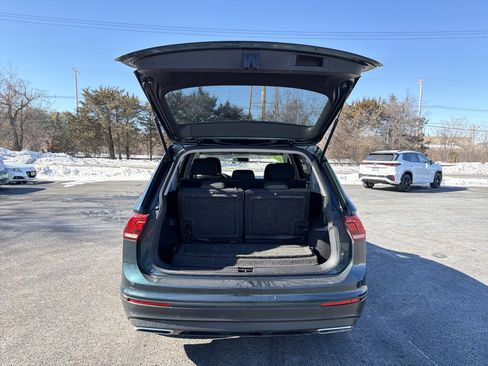 Used 2019 Volkswagen Tiguan S w/ 3rd Row Seat Package image 31