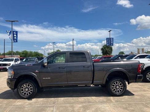 Used 2023 RAM 2500 Limited AWD/4WD image 4