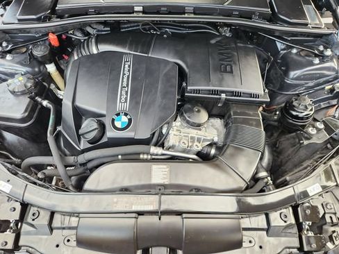 Used 2012 BMW 335i Convertible RWD image 31