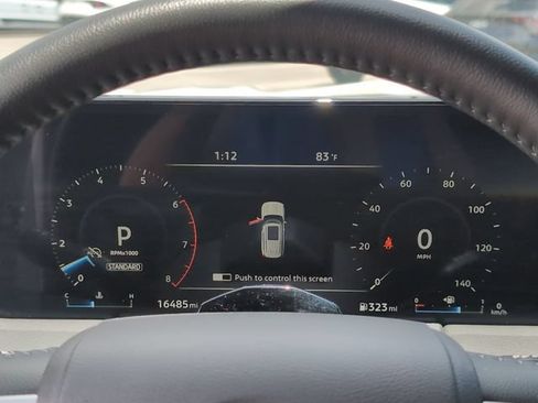 Used 2025 Nissan Armada Platinum RWD image 22