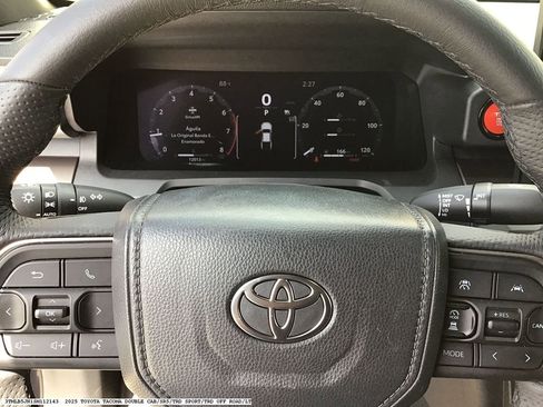 Used 2025 Toyota Tacoma TRD Sport AWD/4WD image 12