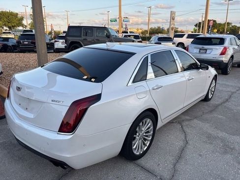 Used 2017 Cadillac CT6 Luxury RWD image 4