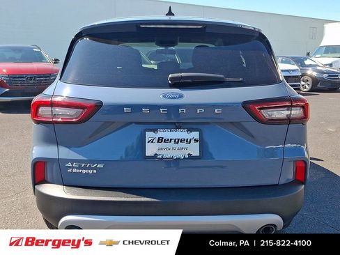 Used 2025 Ford Escape Active FWD image 6